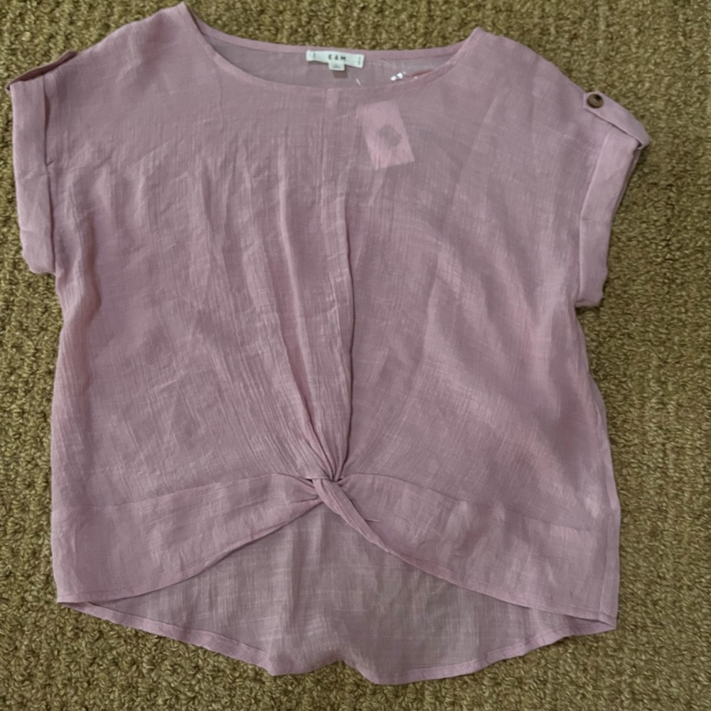 NEW WITH TAGS Dry Goods top
